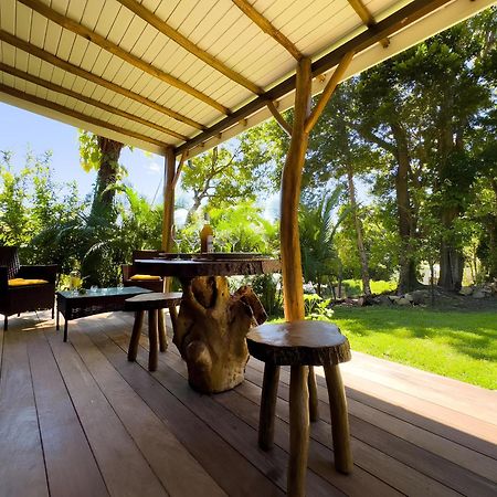 Bungalow Le Balisier Pointe-Noire Bagian luar foto