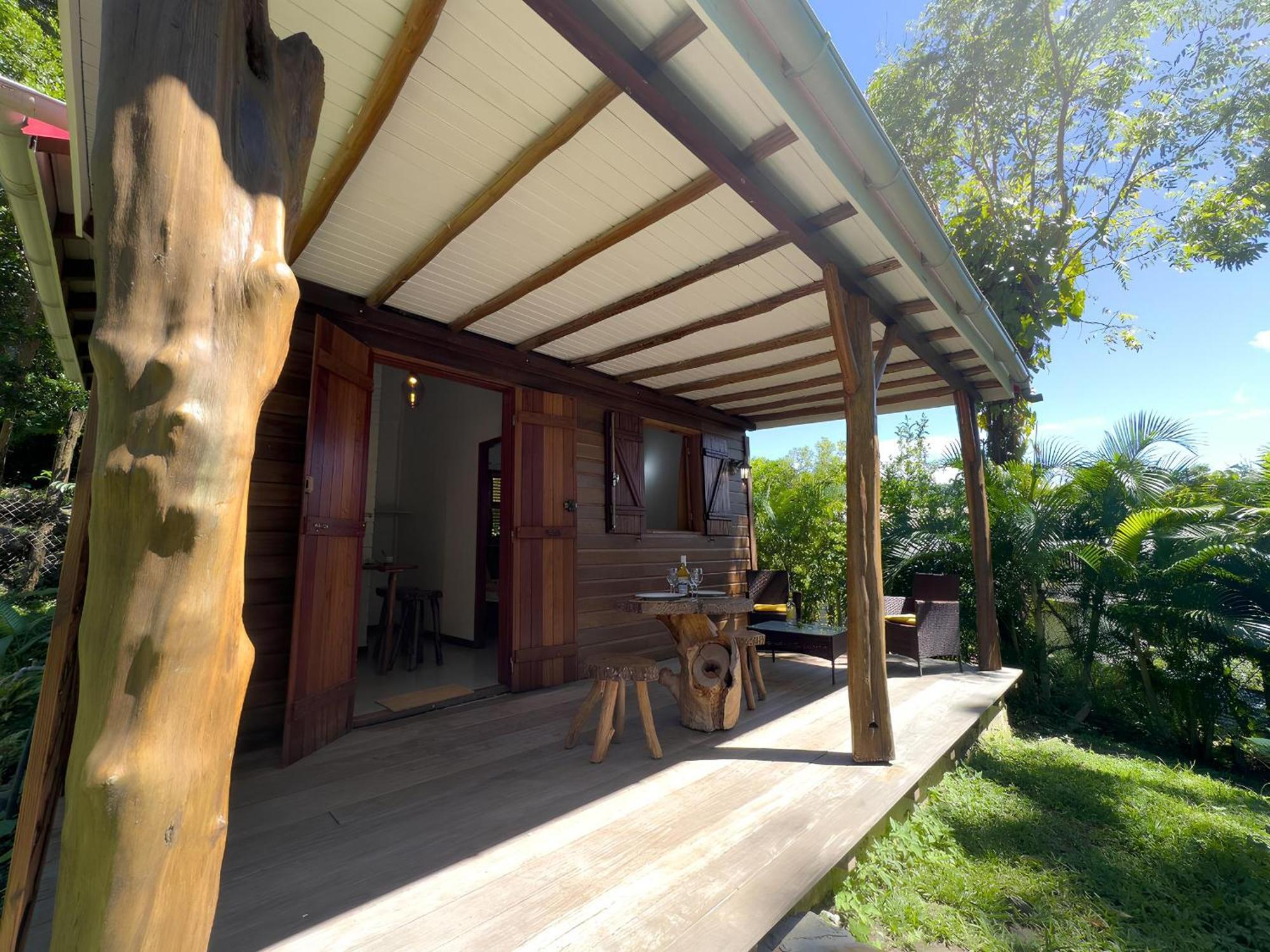 Bungalow Le Balisier Pointe-Noire Bagian luar foto